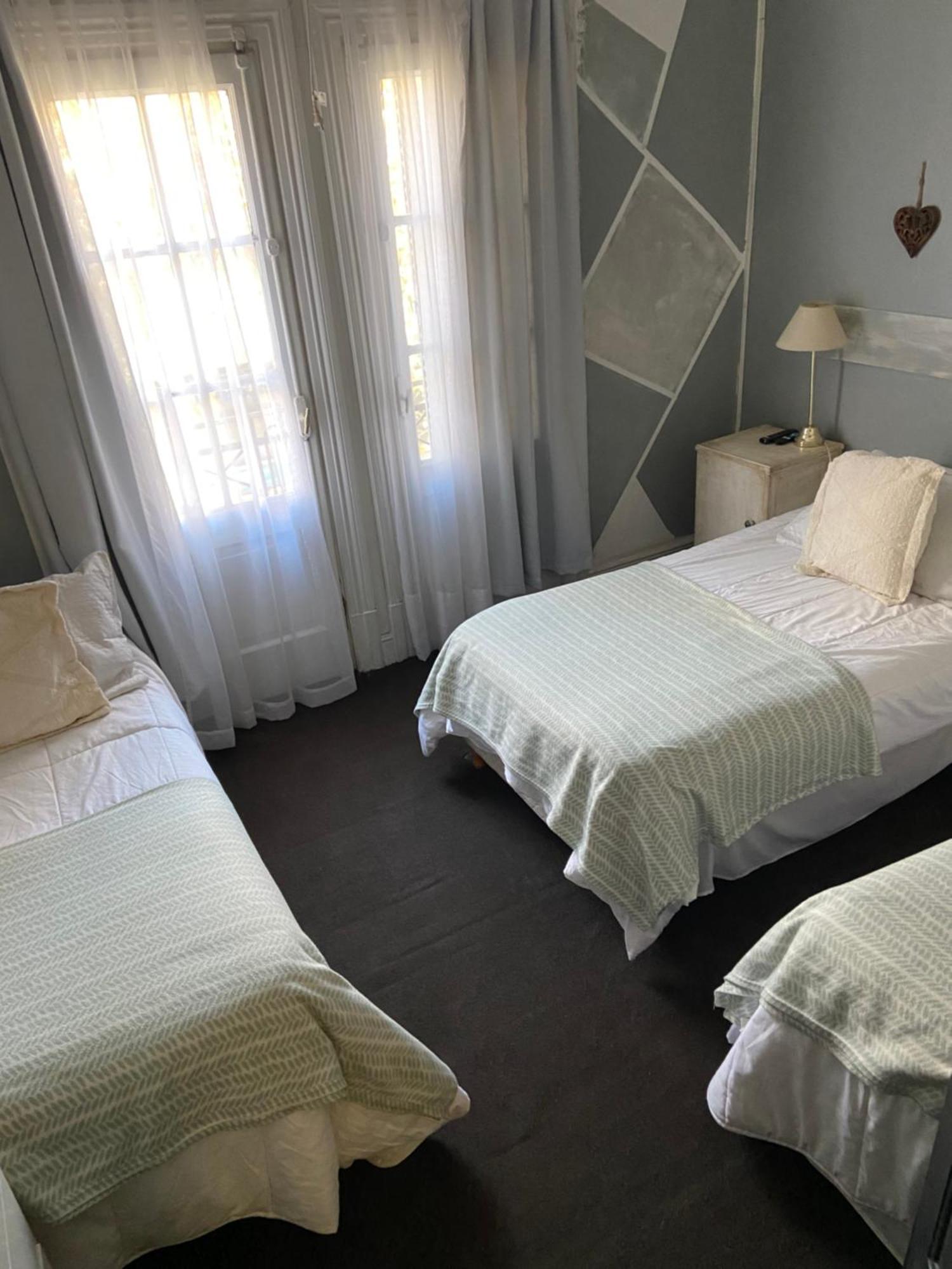 Mendoza 3 Dormitorios Con Balcones Y Alem Chic Monoambiente Y Mendoza Estudio Para 1 3 Apartamentos מראה חיצוני תמונה